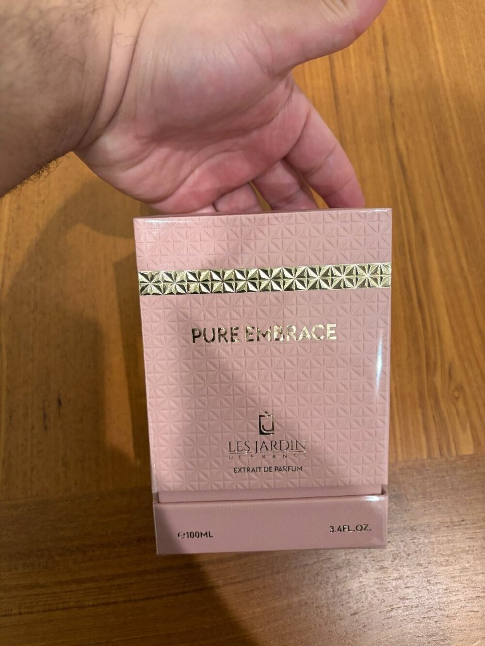 Pure Embrace by LES JARDIN DE FRANCE 3.4 oz Extrait De Parfum unisex perfum